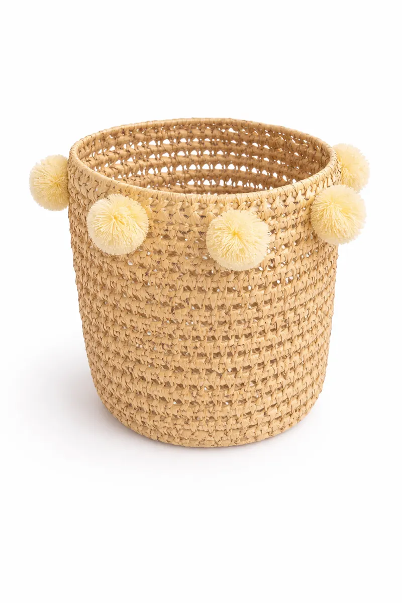 ZORA - Petit panier en feuille de palmier pompoms